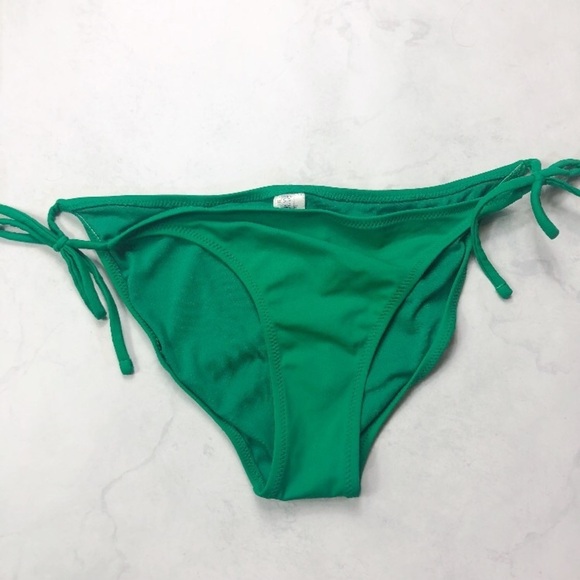 [Forever 21] Classic Green Bikini Bottoms - Picture 1 of 2